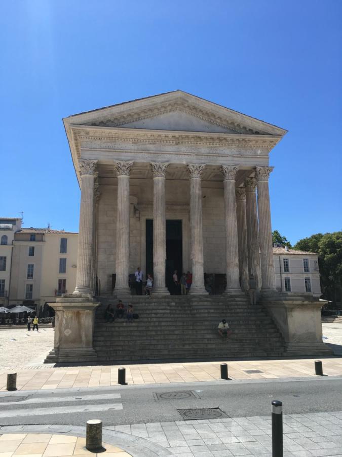 La Chambre Haute Et Son Spa Nimes Exterior photo