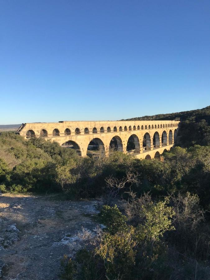 La Chambre Haute Et Son Spa Nimes Exterior photo